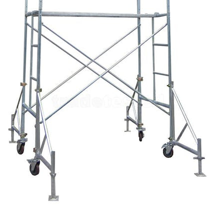 scaffolding tower outriggers