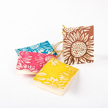 batik gift tag set 4