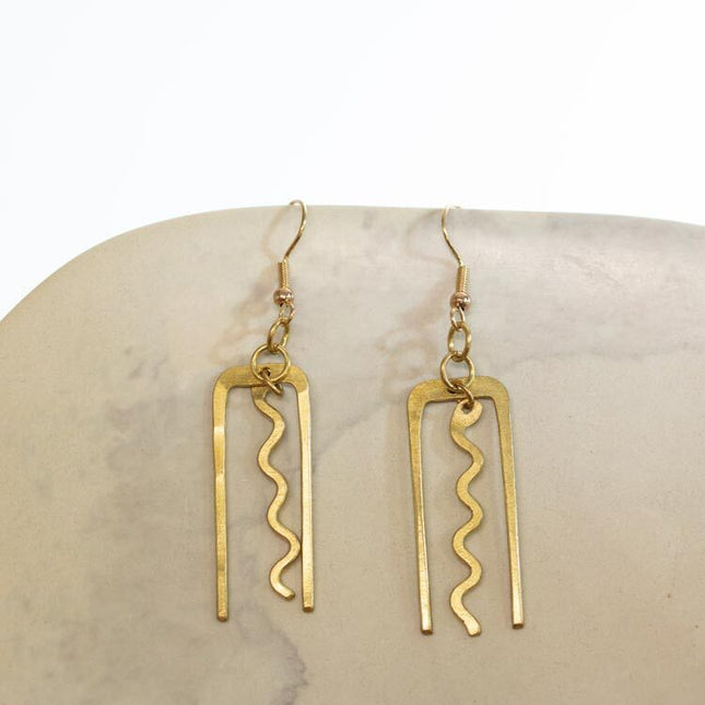 gold wavy earrings