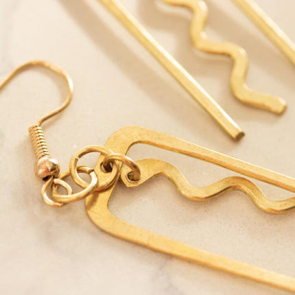 gold wavy earrings