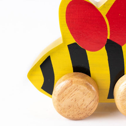bee pull along