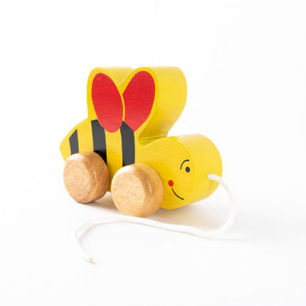 bee pull along