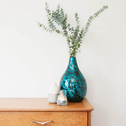 greenblack lacquer vase