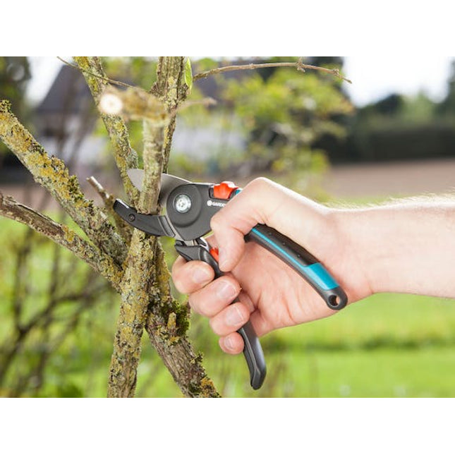 gardena comfort anvil secateurs integrated spring
