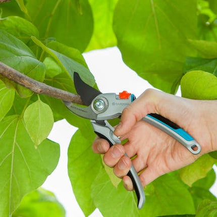 gardena comfort bypass secateurs aluminium