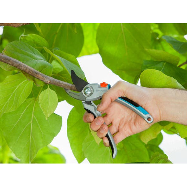 gardena comfort bypass secateurs aluminium