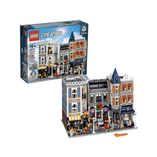 Lego 10255 Assembly Square Toy Model