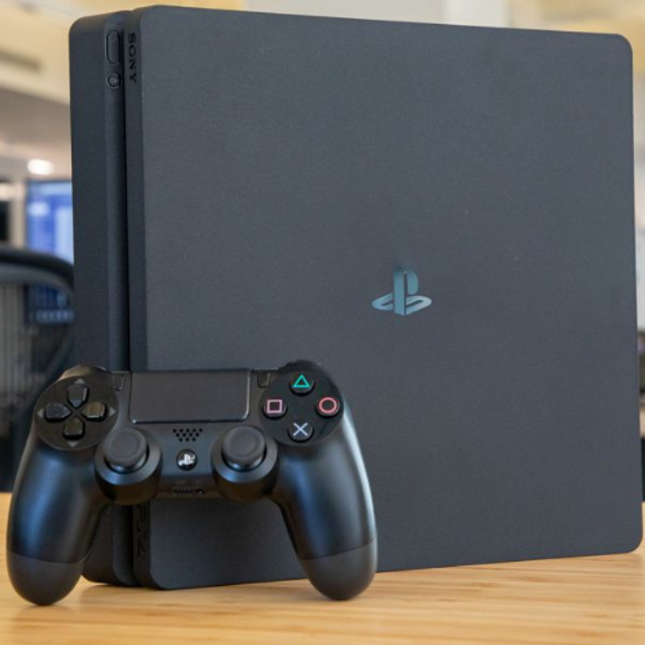 Playstation PS4 Console Slim Edition 2TB