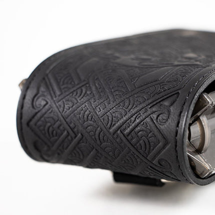 insignia dart case viking black embossed