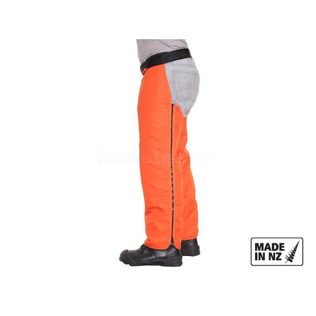 clogger chainsaw chaps c 8 zipped large